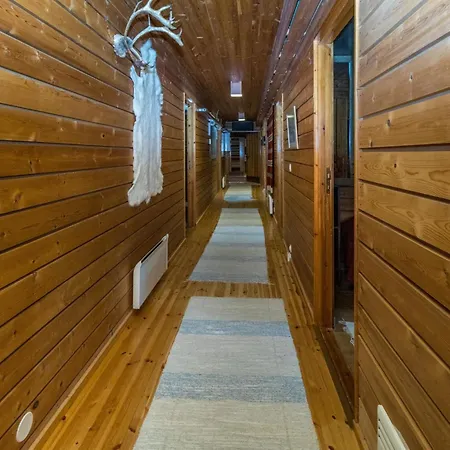 Kopararova By Interhome 萨利色尔卡