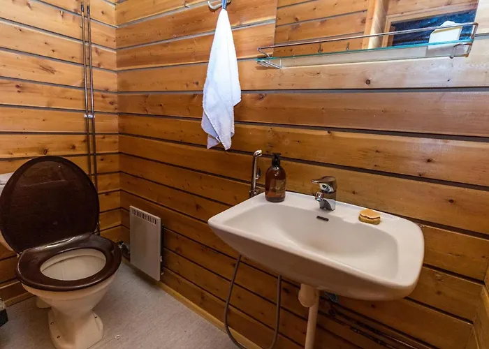 Kopararova By Interhome 사리셀카